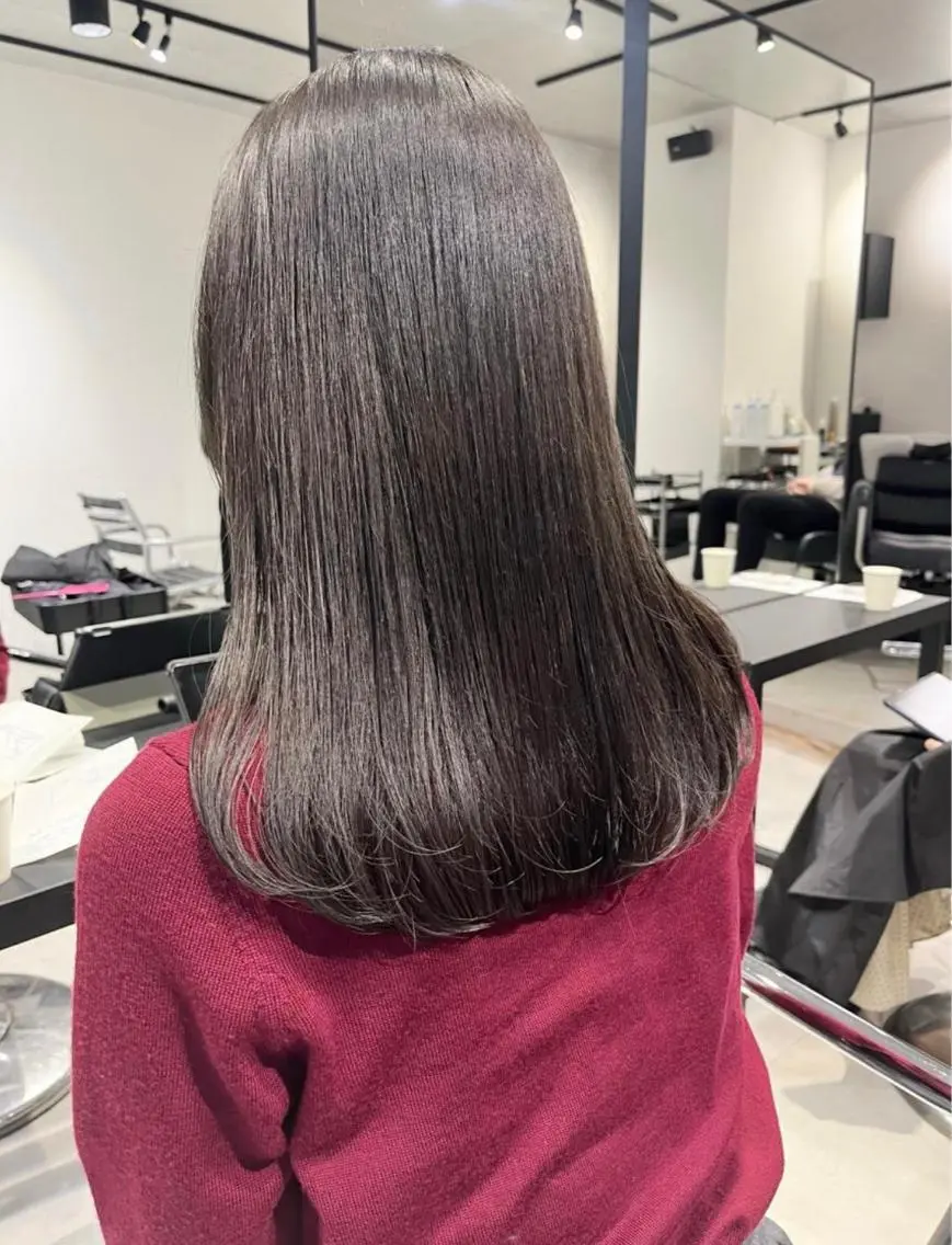 セミロング カラー パーマ ヘアアレンジ カット ヘアカラー トリートメント 透明感/オリーブ/ グレージュ/YUKAのヘアスタイル