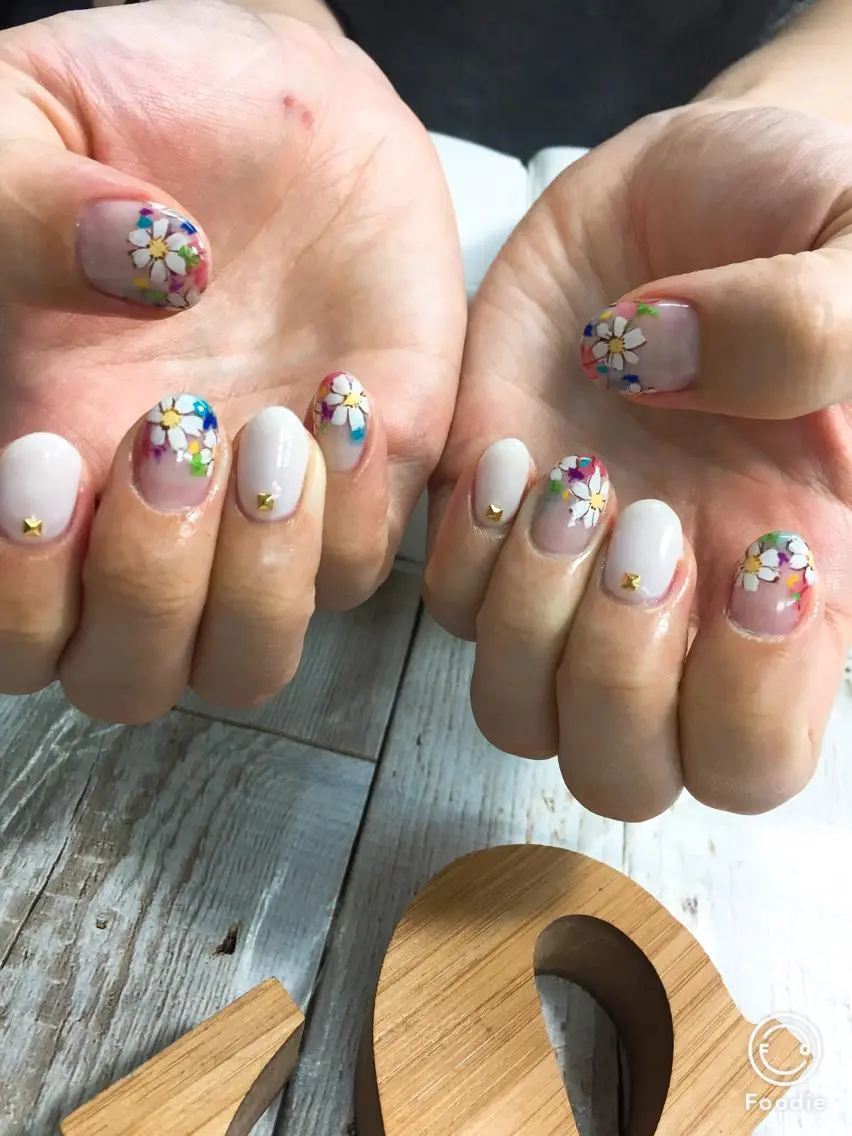 ネイル 坂田(山下) 澄香のネイルデザイン