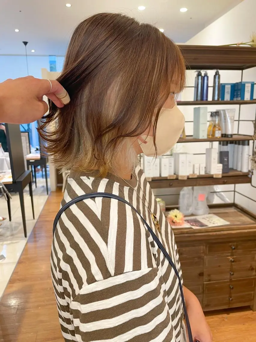 ショート カラー ベージュカラー インナーカラー ホワイトベージュ ヘアカラー 髪質改善/ブリーチ 田代 龍我のヘアスタイル