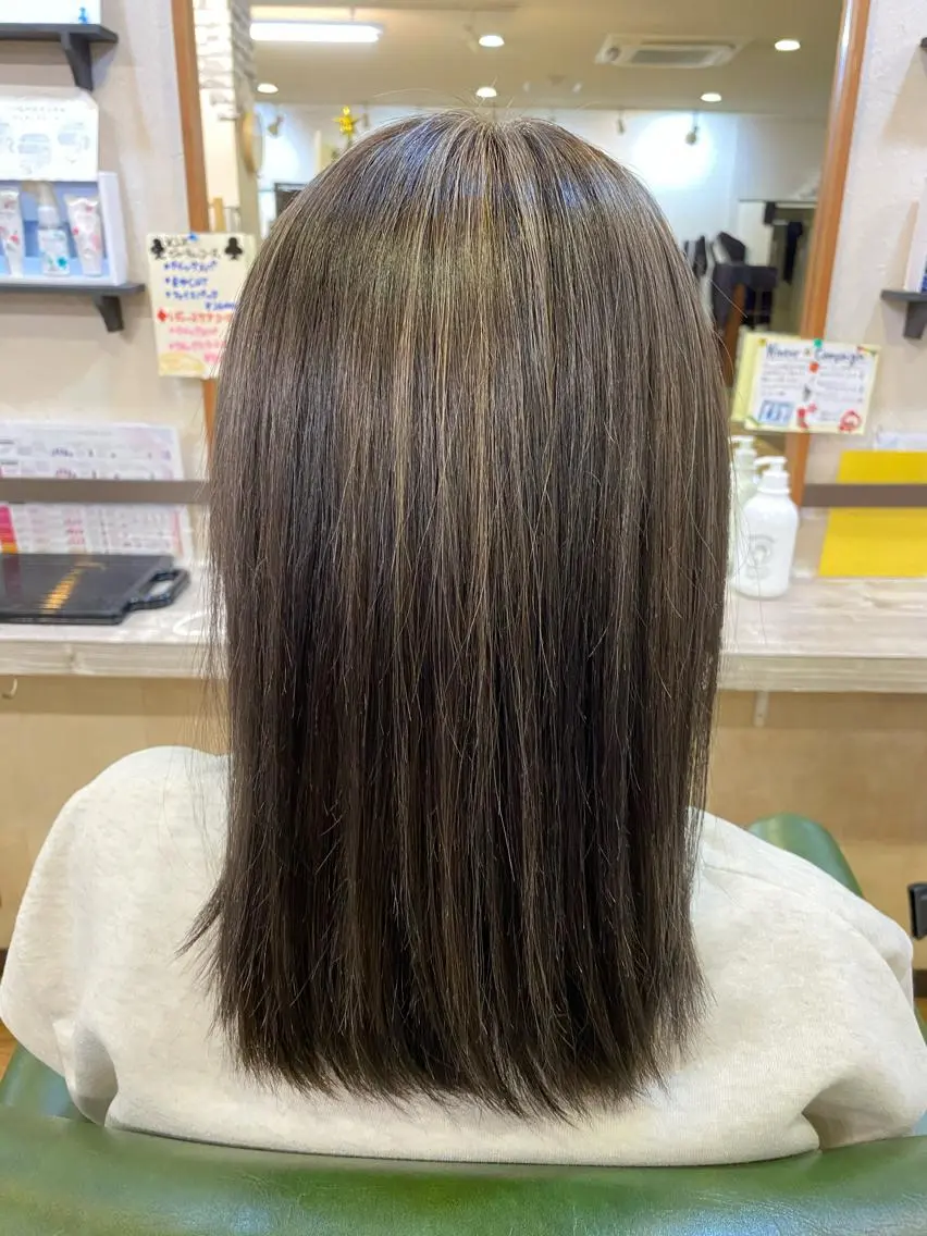 ロング カラー カット ヘアカラー 安島(あじま) 慎(まこと)のヘアスタイル