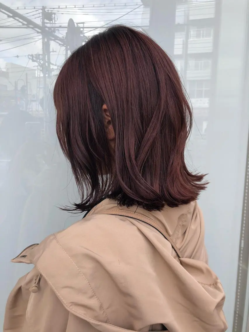 ミディアム カラー ブリーチ ブリーチなしカラー ウルフカット ハッシュカット/七海のヘアスタイル