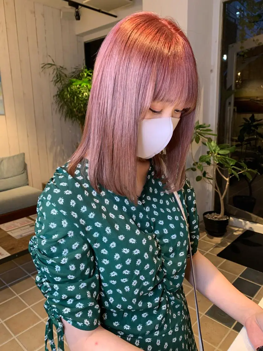 セミロング カラー ベージュカラー ピンクカラー ピンクベージュ 【ロングウルフカット 姫カット】伊藤裕哉のヘアスタイル
