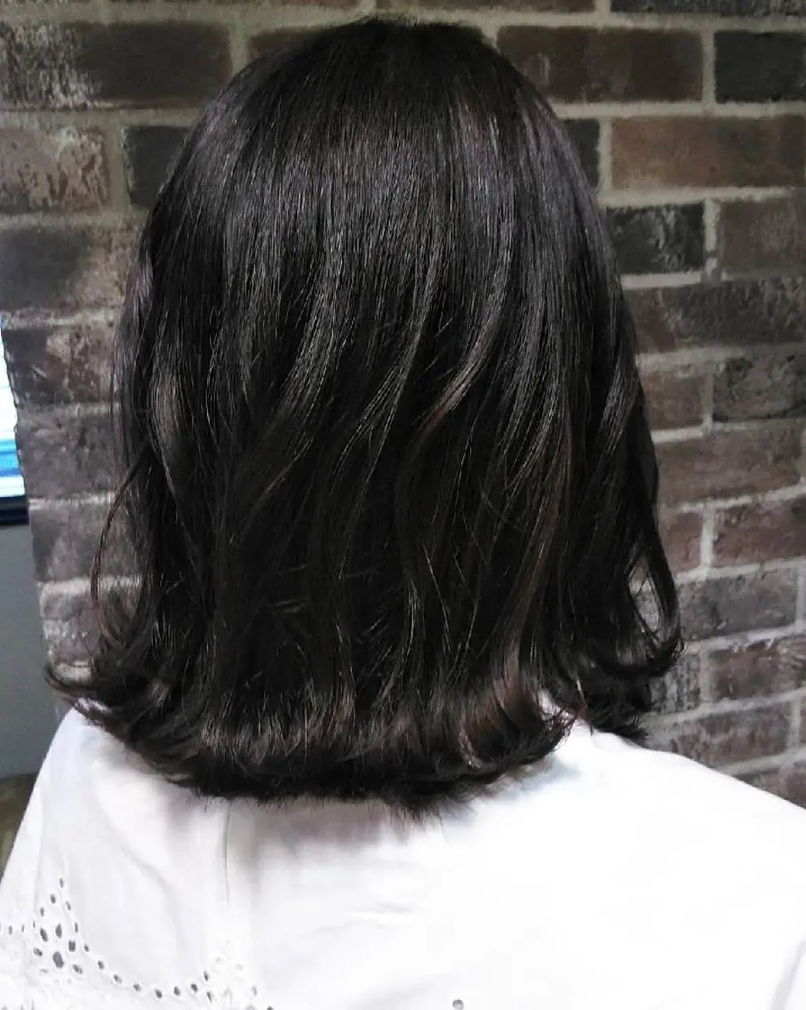 ミディアム カラー パーマ ヘアアレンジ ネイル キッズ メンズ マツエク・マツパ メンズブリーチ メンズインナーカラー アッシュ ベージュカラー ブリーチ カット ヘアカラー トリートメント MEGUMI megumiのヘアスタイル