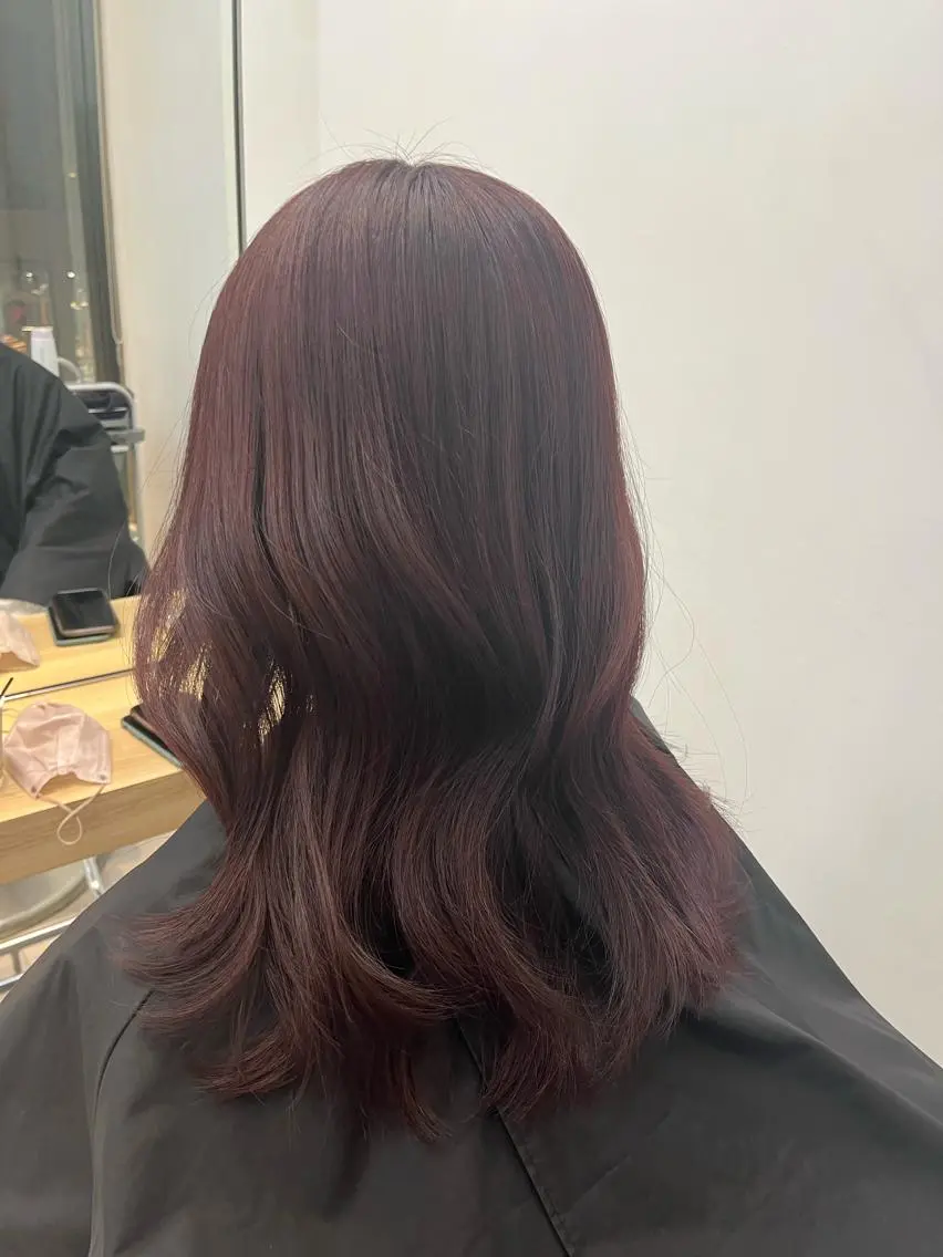 セミロング レイヤー/ワンホン 新宿🤍Maiのヘアスタイル