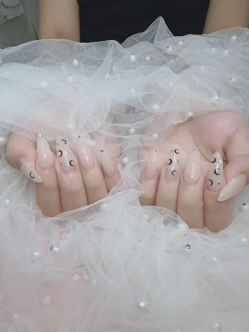 ネイル ハンドネイル 🎀シズカ nail🎀のネイルデザイン