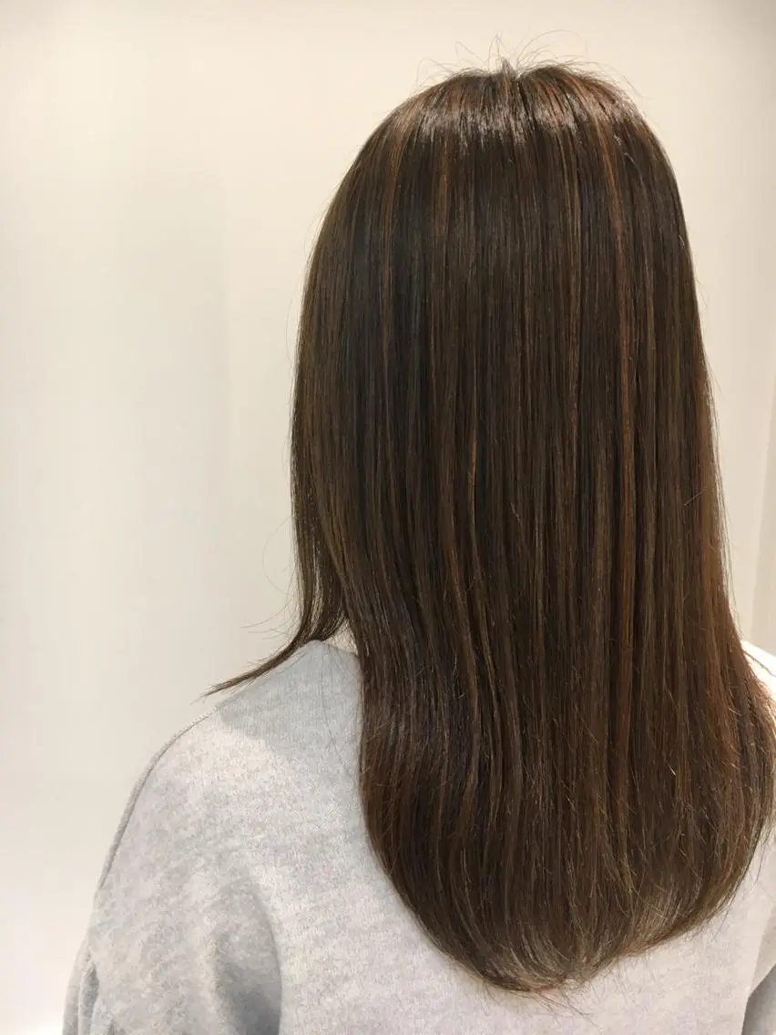 ロング カラー ハイライトカラー ハイライト 江原 彩華のヘアスタイル