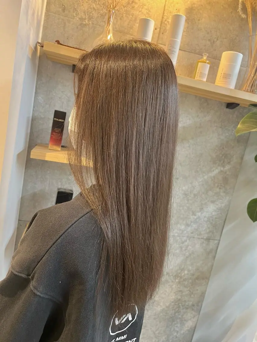 ロング カラー ブリーチ ケアブリーチ ダブルカラー イヤリングカラー ハイライトカラー ハイトーンカラ ー/小川のヘアスタイル