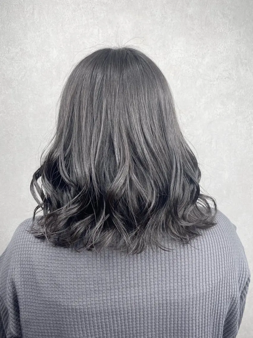 ミディアム ＳＨＩ ＺＵのヘアスタイル