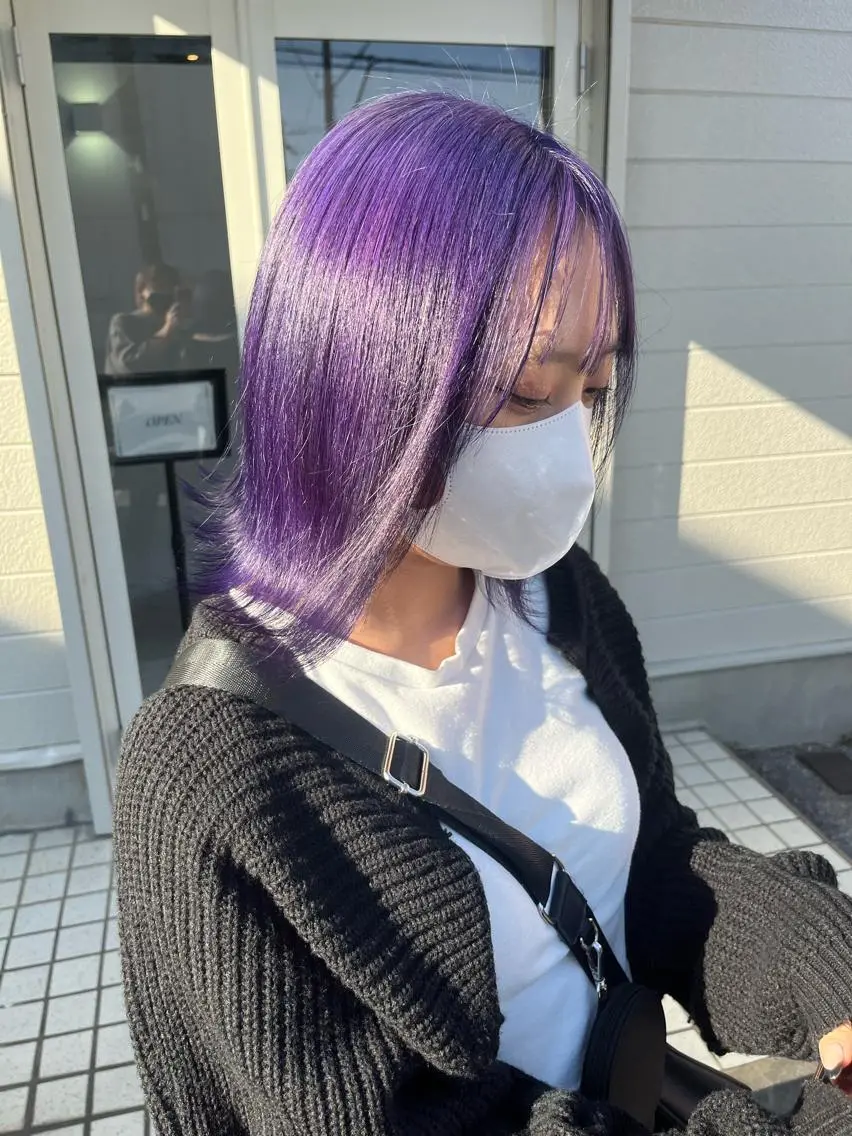 ミディアム カラー パープルカラー ヘアカラー トリートメント 垢抜けレイヤー✂️ RYOTAのヘアスタイル