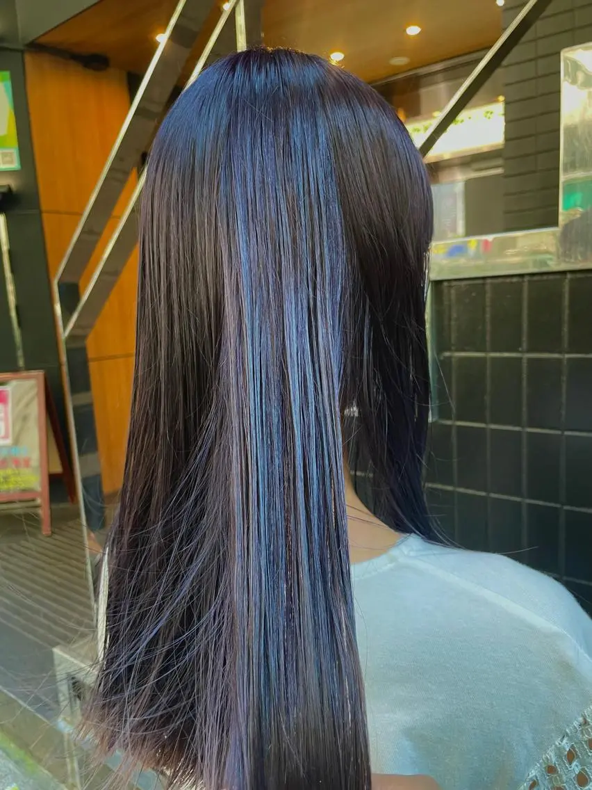セミロング カラー ブルーカラー ブルーバイオレット バイオレットカラー ヘアカラー カウンセリング重視 🌿Tsuyukiのヘアスタイル
