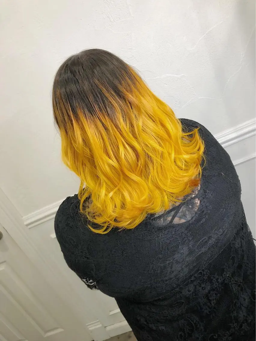 ミディアム カラー ヘアアレンジ ブリーチ イエローカラー トリートメント メンズスタイル ly本厚木のヘアスタイル
