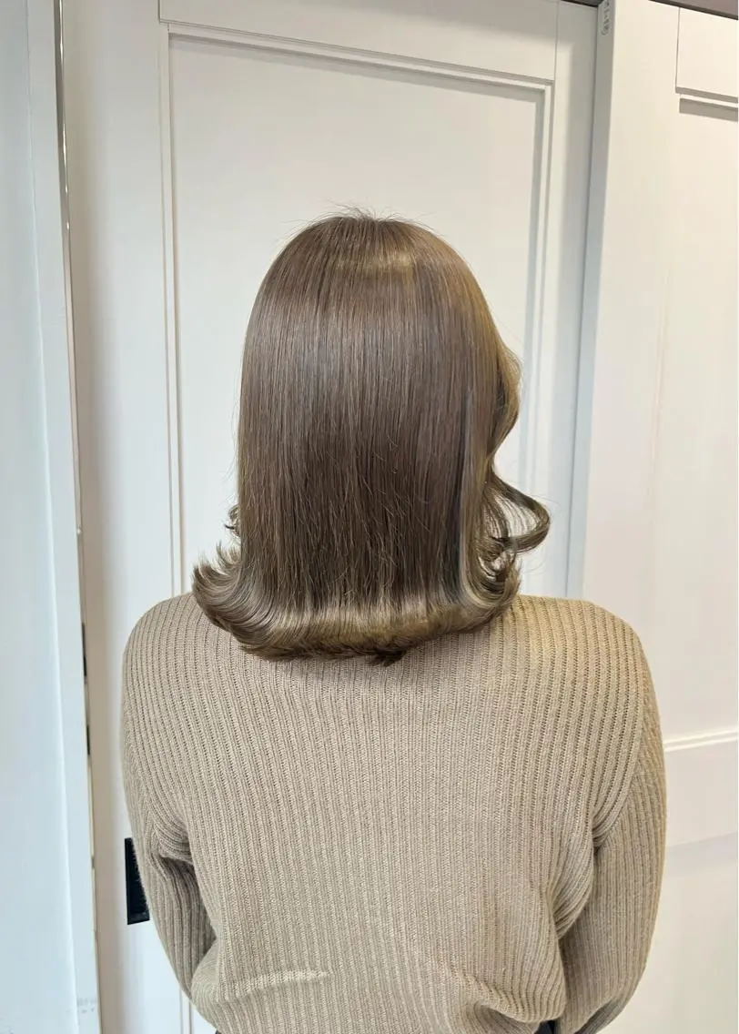 ミディアム allum SAKURAのヘアスタイル