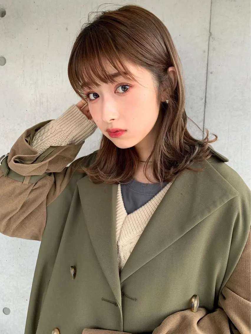 ミディアム カラー ヘアアレンジ カット ヘアカラー トリートメント ヘッドスパ ヘアセット 🪞official THREE 横浜🎀のヘアスタイル