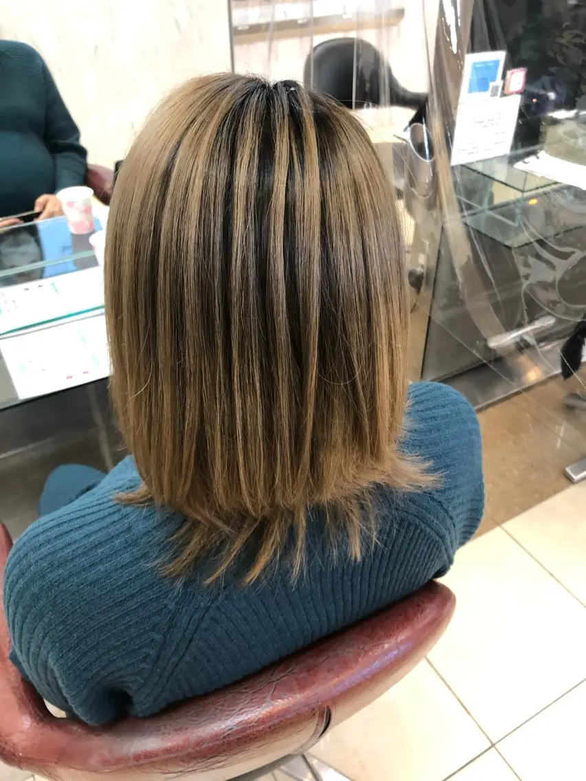 ミディアム 手塚 亮汰のヘアスタイル