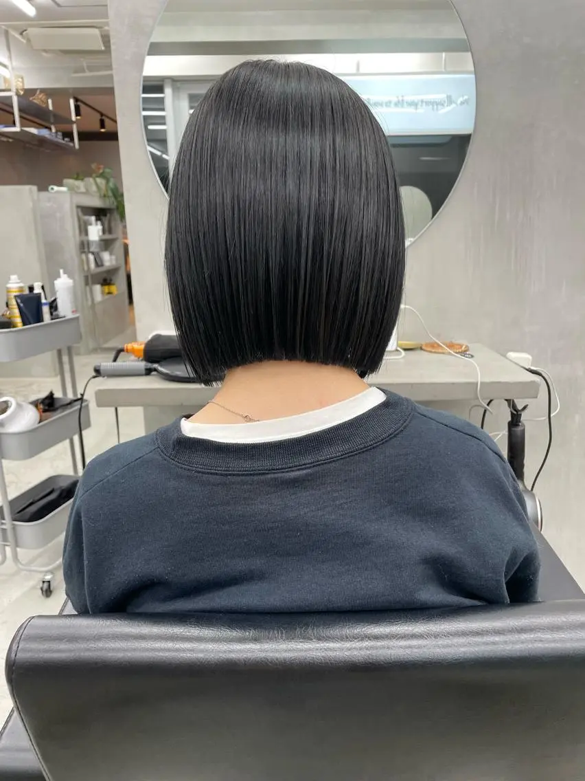 ショート 切りっぱなしボブ ボブ カット トリートメント 👑ボブはお任せ ミヤノ👑のヘアスタイル