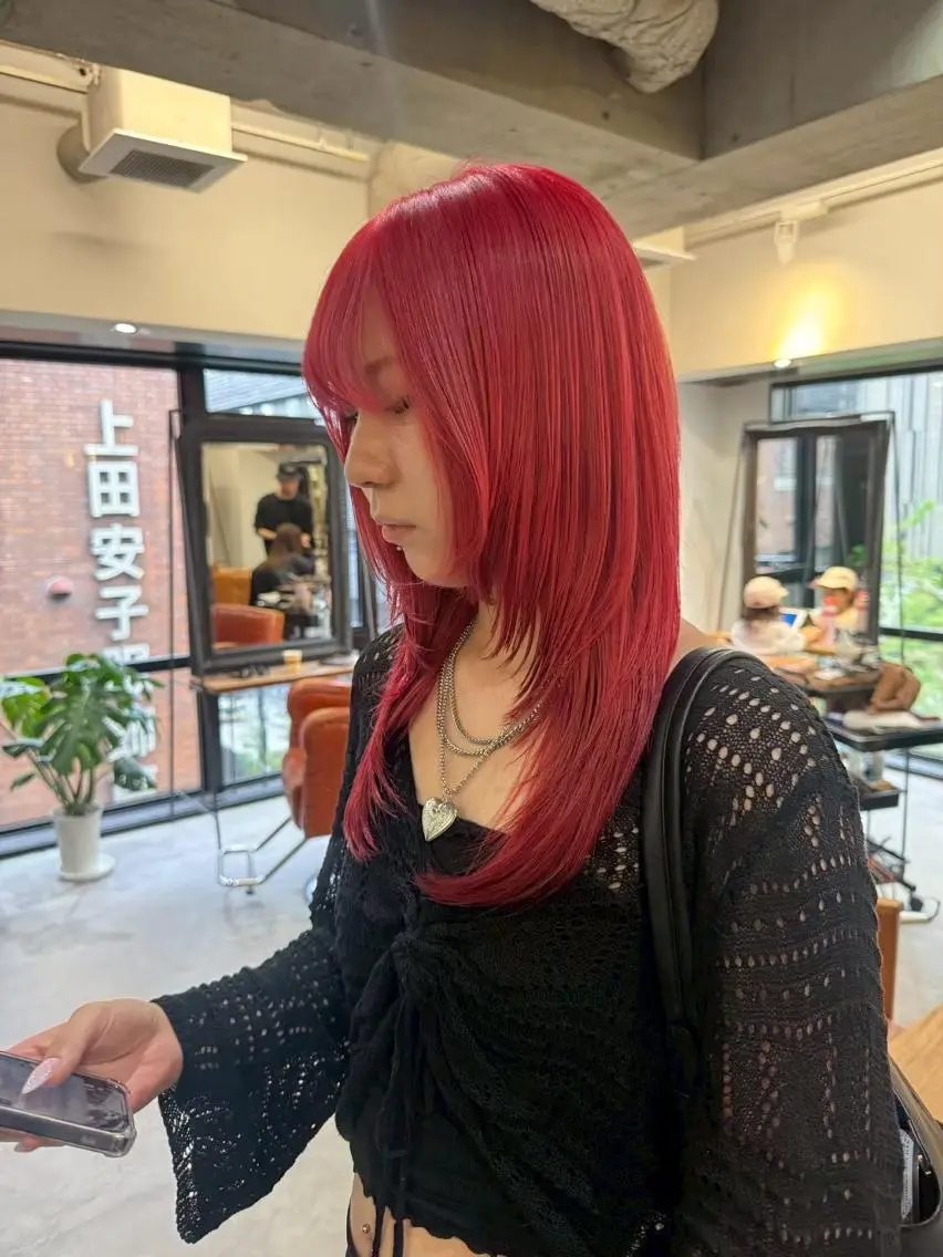 カラー ili 梅田のヘアスタイル