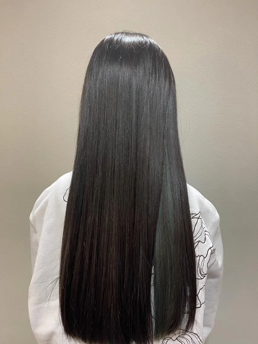 ロング カラー インナーカラー ヘアカラー 唐澤 千尋のヘアスタイル