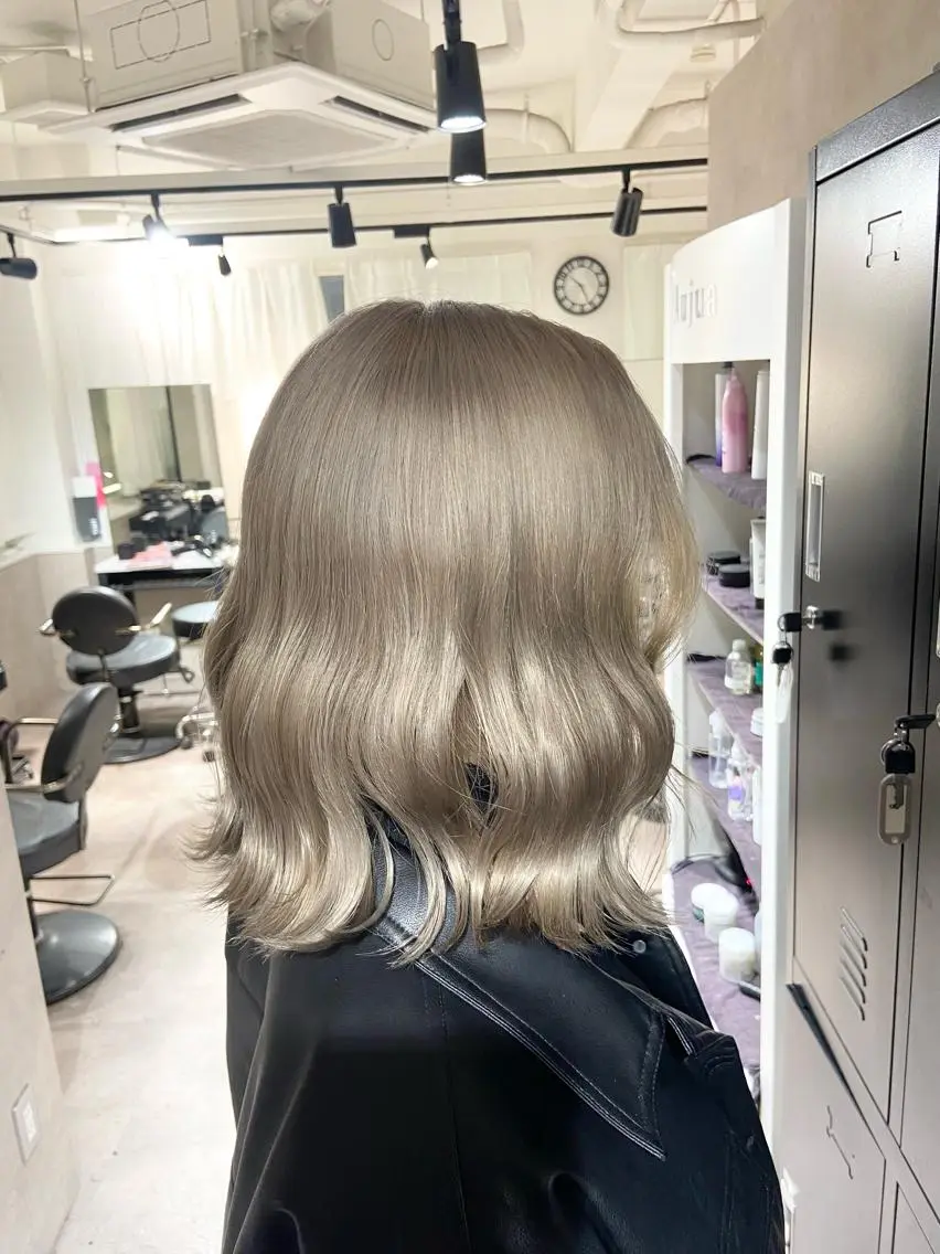 セミロング ヘアカラー トリートメント FABLE HAIR ファブル難波・心斎橋のヘアスタイル
