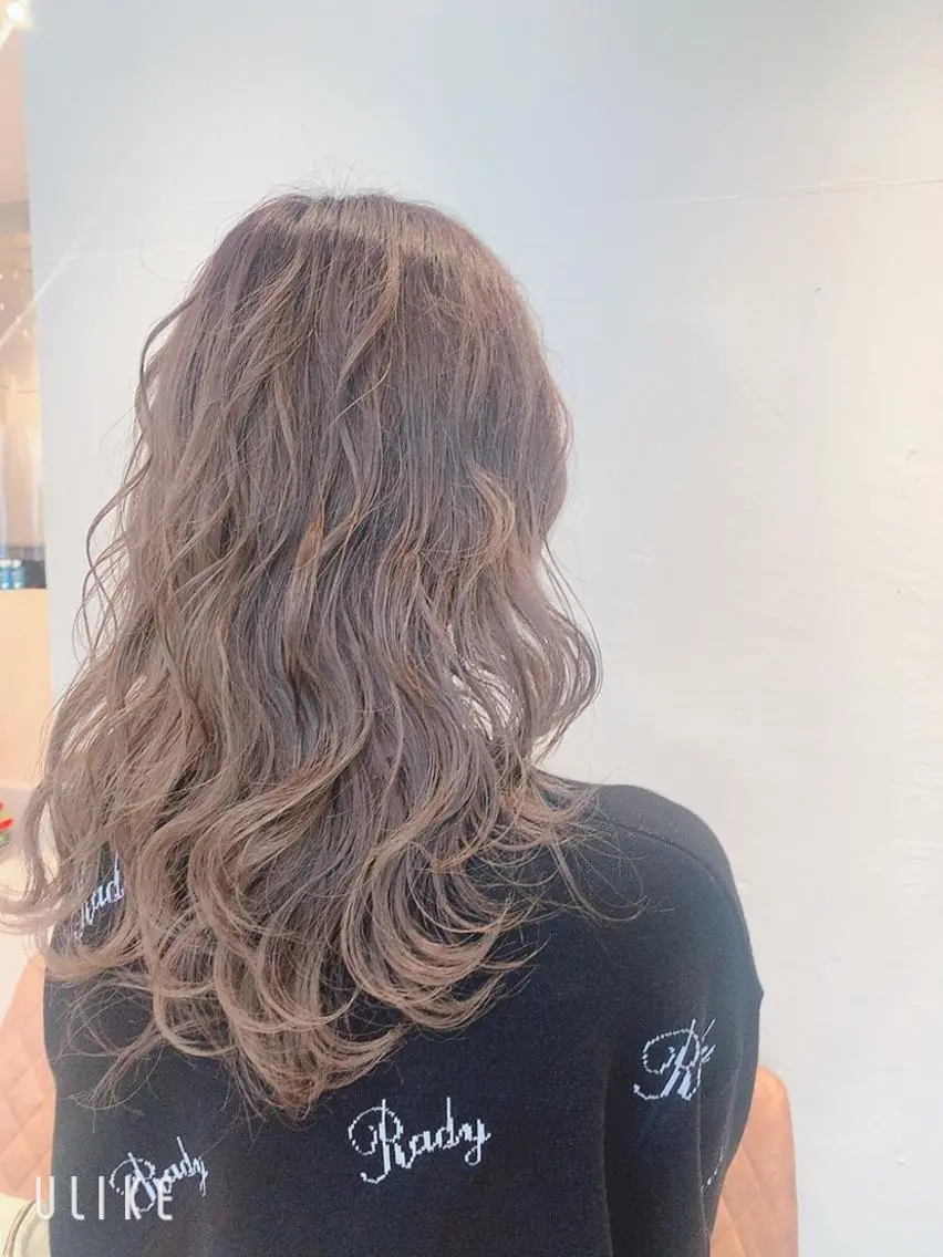 カラー RISAKO レイヤーカット🎀のヘアスタイル