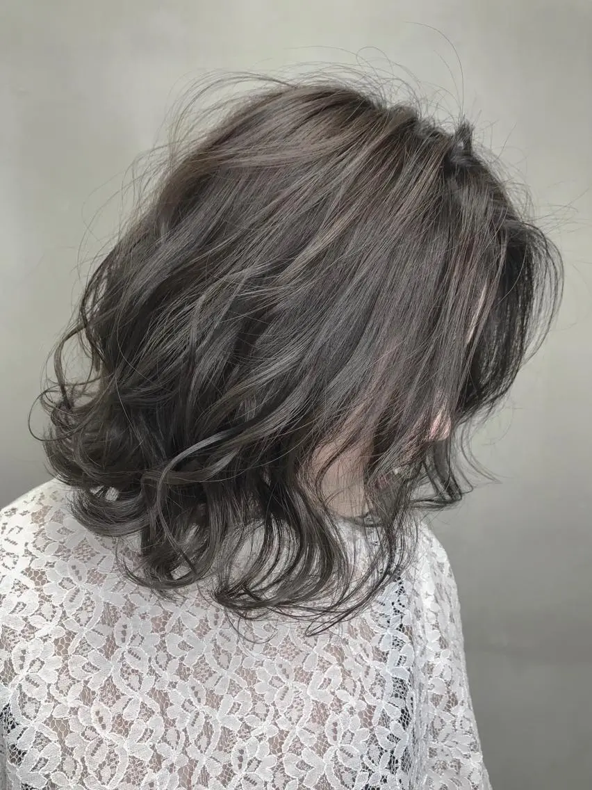 ミディアム カラー 【透明感、艶髪】西村 有司のヘアスタイル