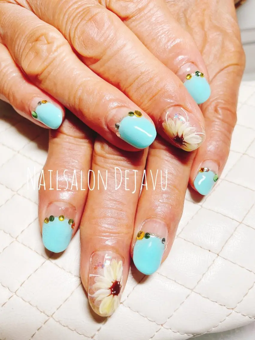 ネイル アートネイル ブルー シンプルネイル 夏ネイル Nail salon Dejavu 🌿のネイルデザイン