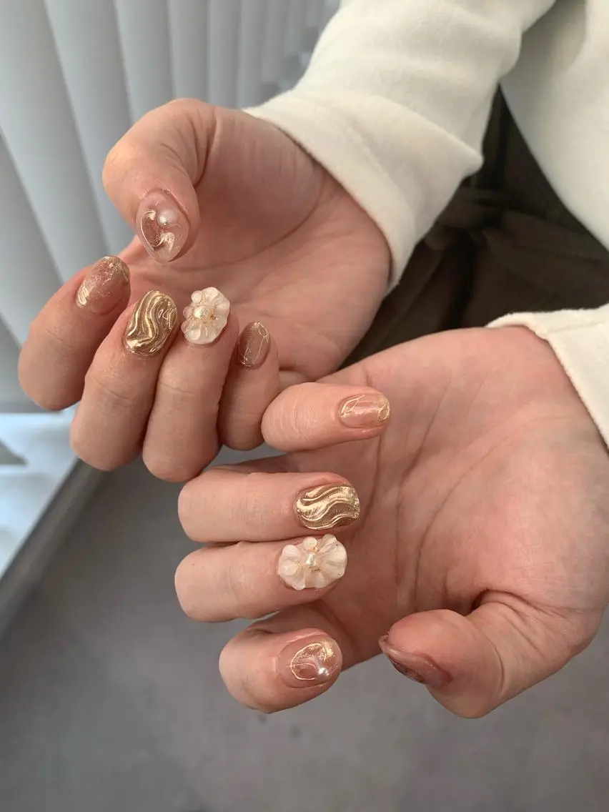 ネイル 持ち込み ぷっくりネイル マキノ ユイのネイルデザイン