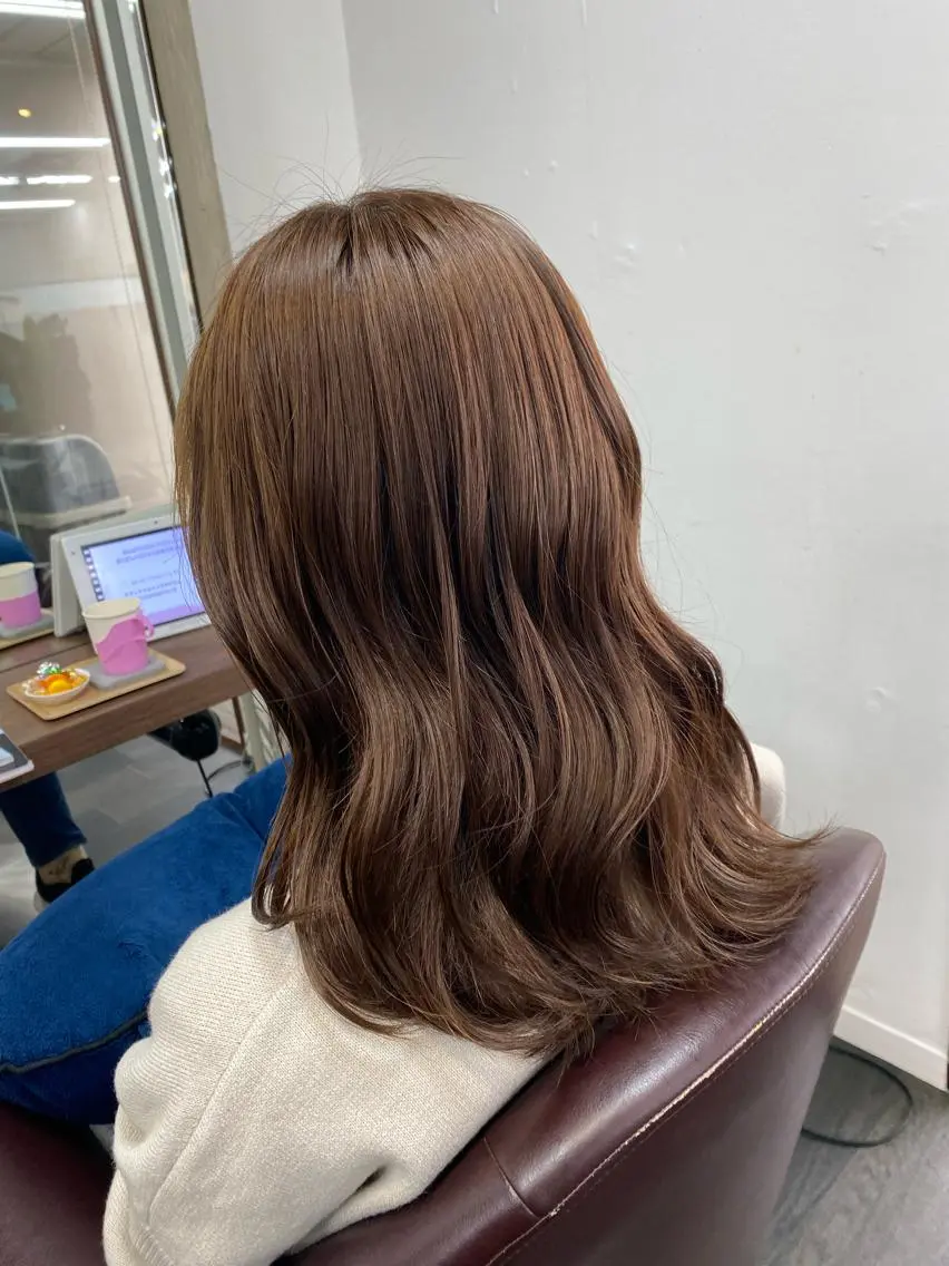 セミロング ヘアカラー 月野涼風 /レイヤーカットのヘアスタイル
