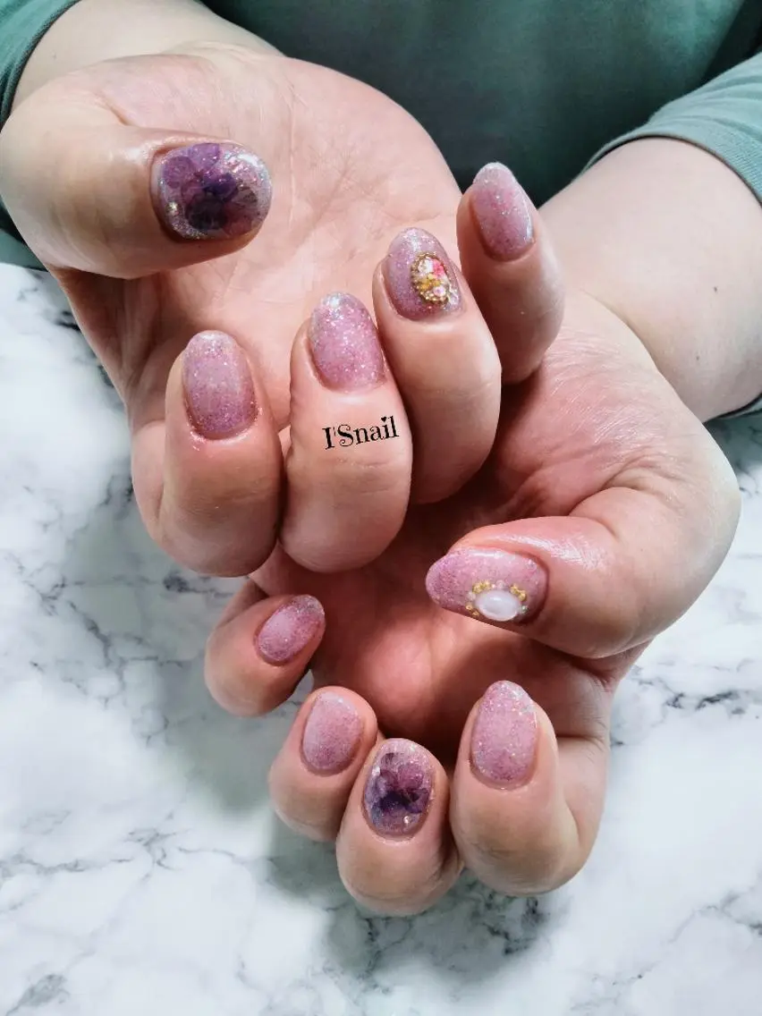 ネイル ラメ(グリッター) ワンカラーネイル ハンドネイル I'S nail 佐野のネイルデザイン