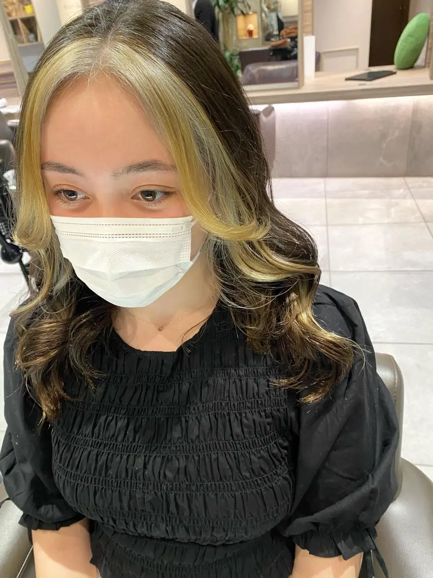 セミロング カラー ミストバング  フェイスフレーミング ヘアカラー Kirina/ 茨木/髪質改善のヘアスタイル