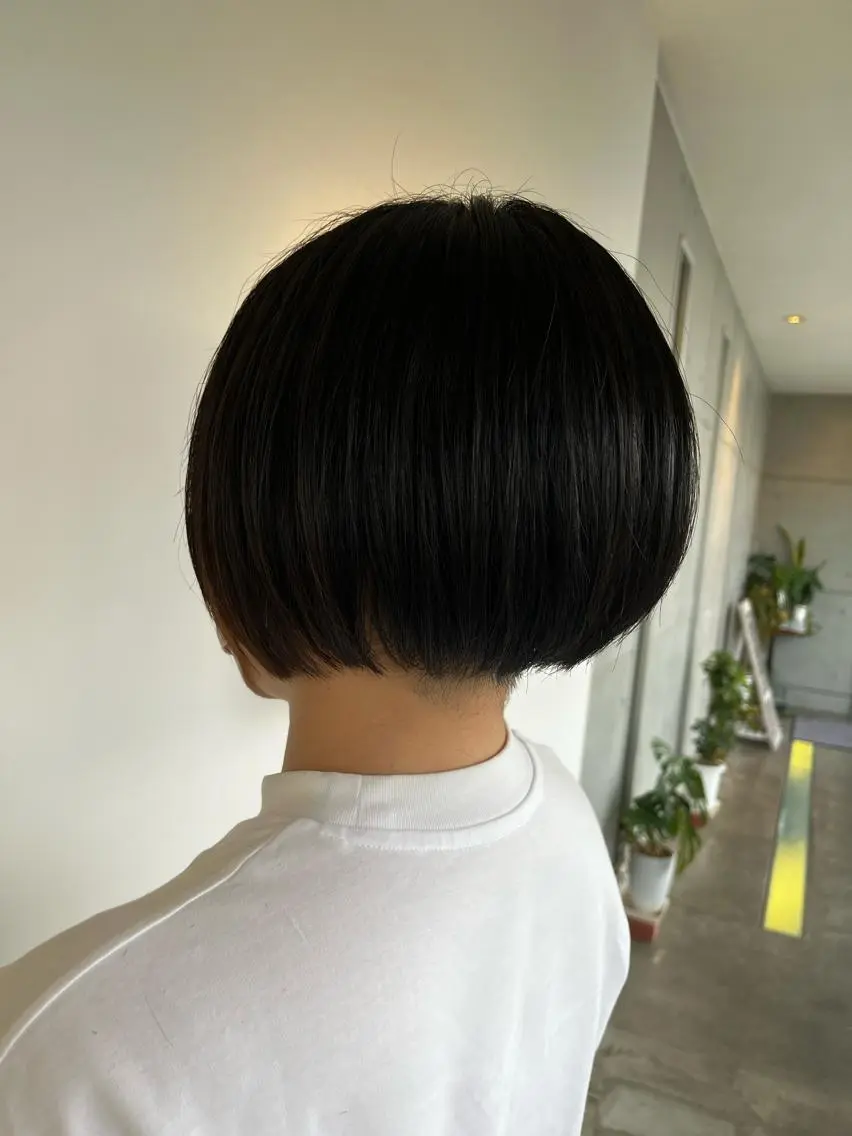 ショート ボブ おせ ちさとのヘアスタイル