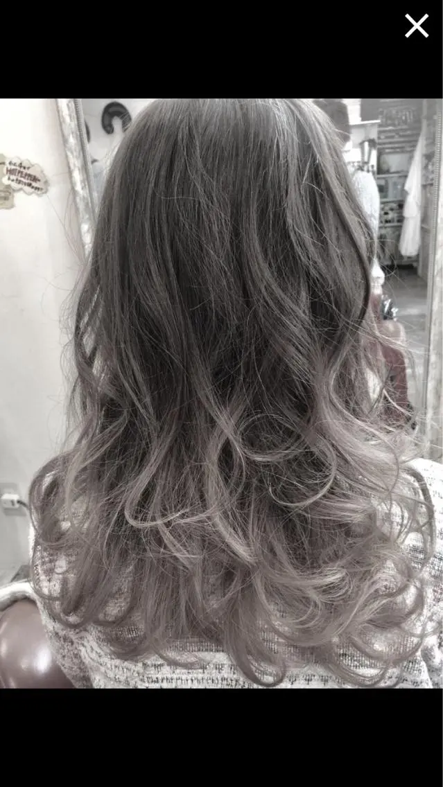 カラー パーマ ヘアアレンジ アッシュ アッシュグレー グラデーションカラー ケアカラー特化 美容師店長佐藤のヘアスタイル