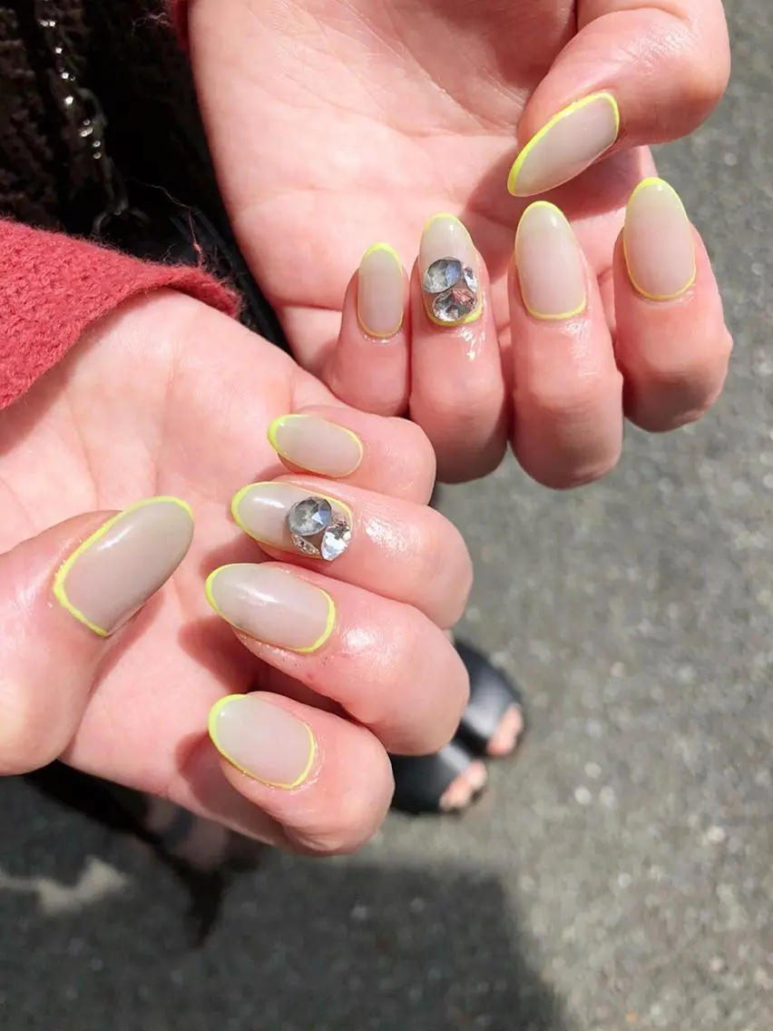 ネイル キラキラネイル ストーンネイル nail salon Regaosのネイルデザイン