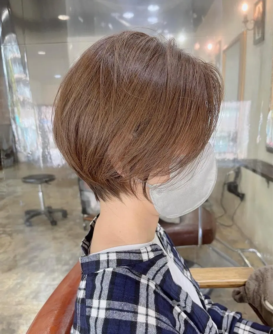 ショート カラー パーマ ヘアアレンジ キッズ ネイル マツエク・マツパ アイブロウ ショートボブ 丸みショート ボブ 学生 ショートヘア 髪質改善✨ストレート オグ✂️/ショートのヘアスタイル