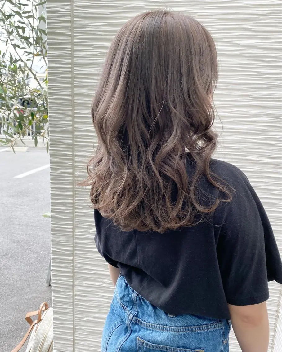 ロング カラー ベージュカラー ブリーチ 【浜松・豊橋】 ニシモトのヘアスタイル
