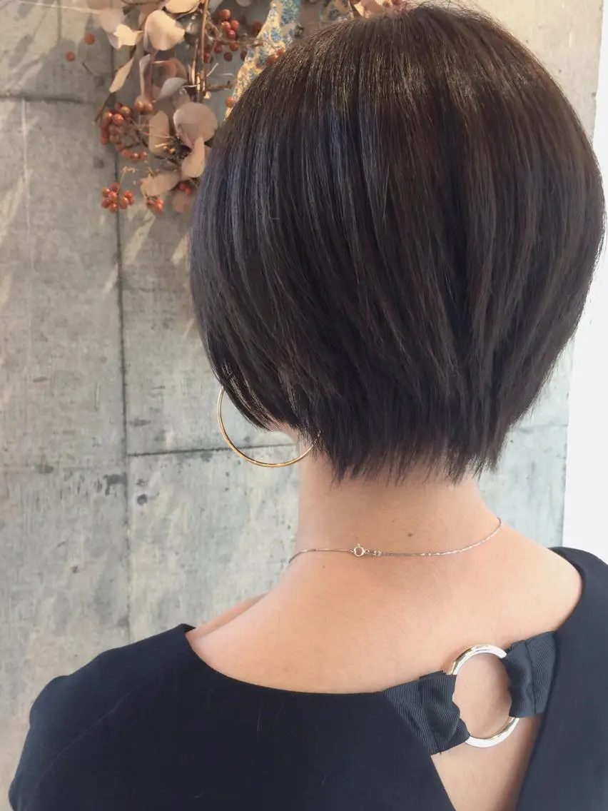 ショート アッシュ 中村 海のヘアスタイル