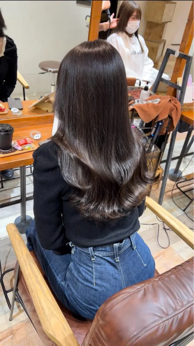 ロング カラー 韓国風・ブリーチなし ・あり後藤　一斗店長のヘアスタイル