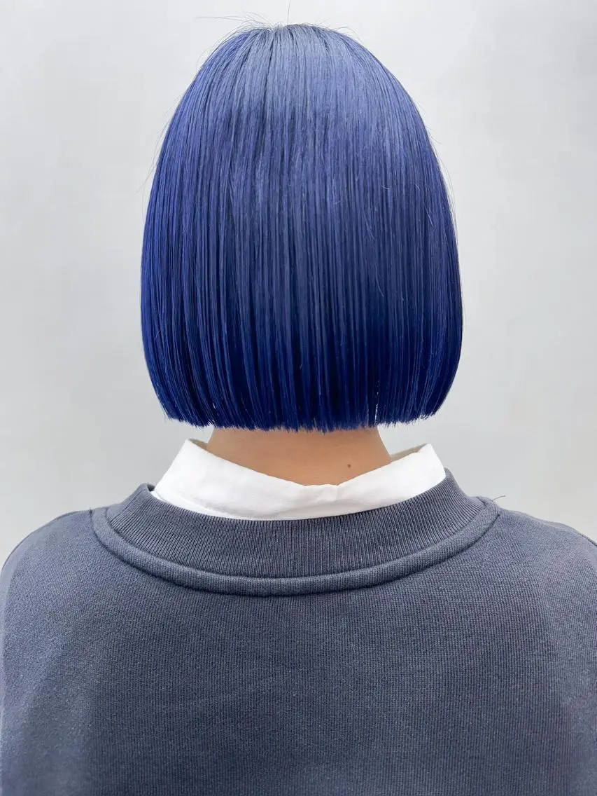 カラー ミディアム ブルーカラー ブルーグレー ブルーグレージュ グレージュ レイヤーカット カット ヘアカラー トリートメント ITbyALBUM 中野店のヘアスタイル