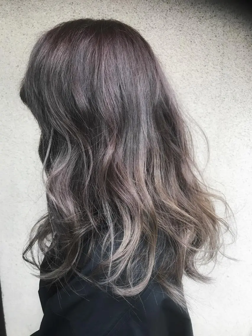 セミロング カラー イルミナカラー パープルカラー vato バトのヘアスタイル