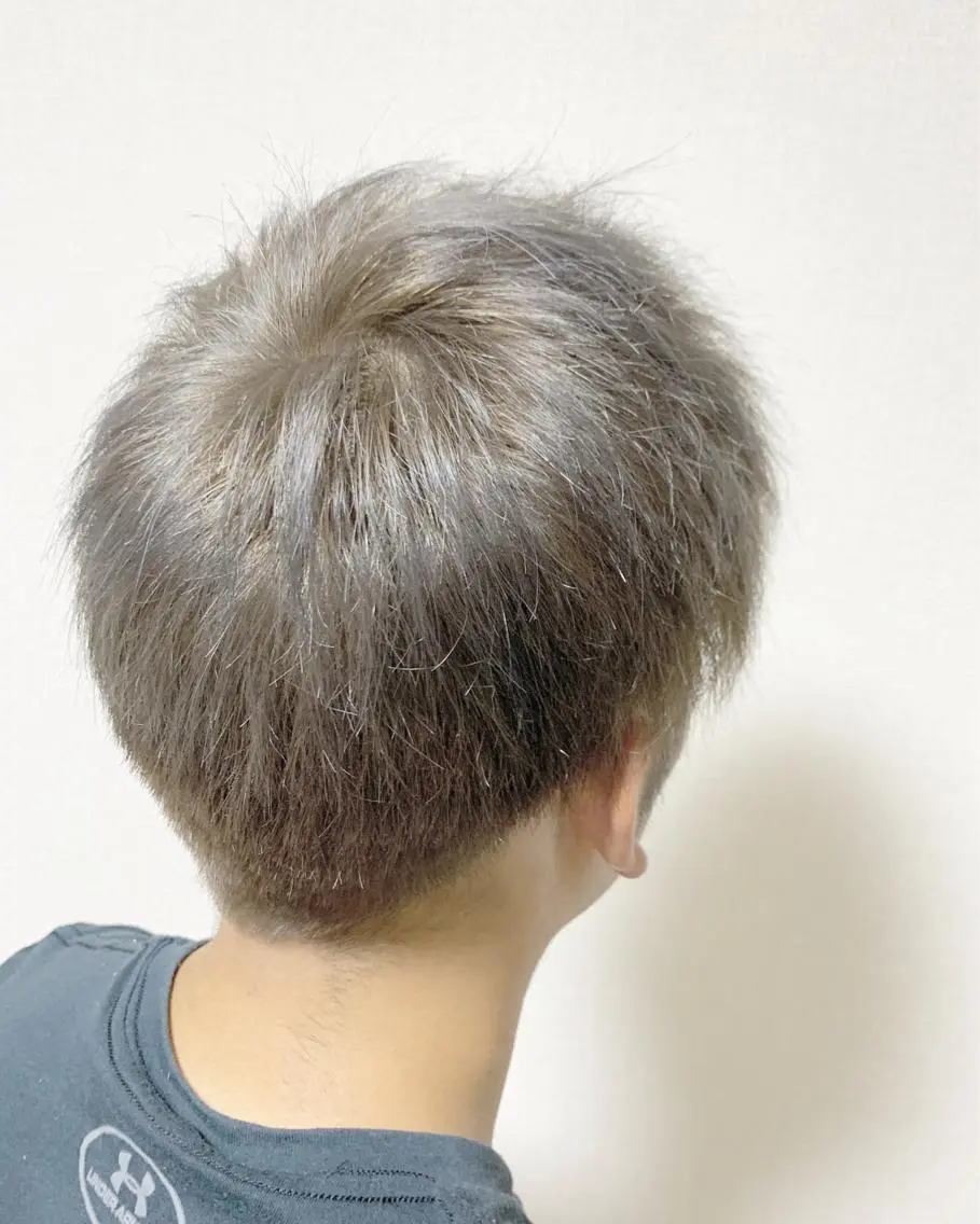 メンズ ヘアカラー トリートメント 福森 みずきのヘアスタイル
