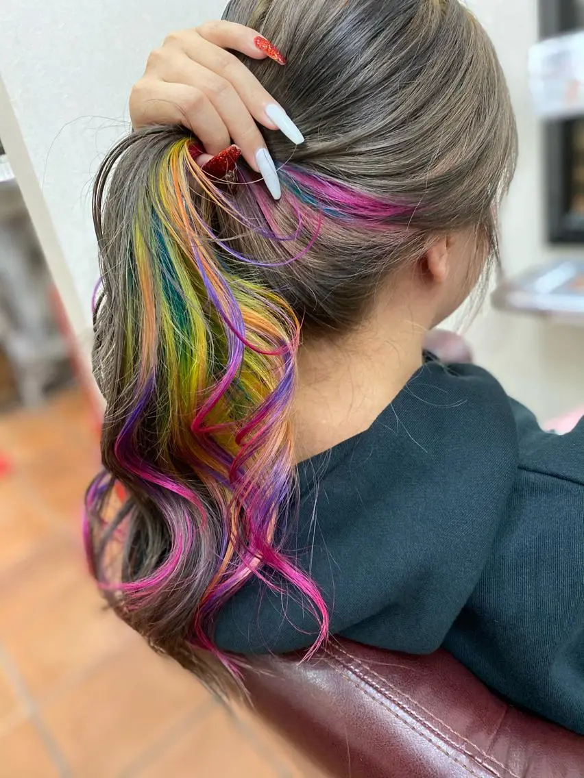 ロング ヘアカラー Style Tのヘアスタイル