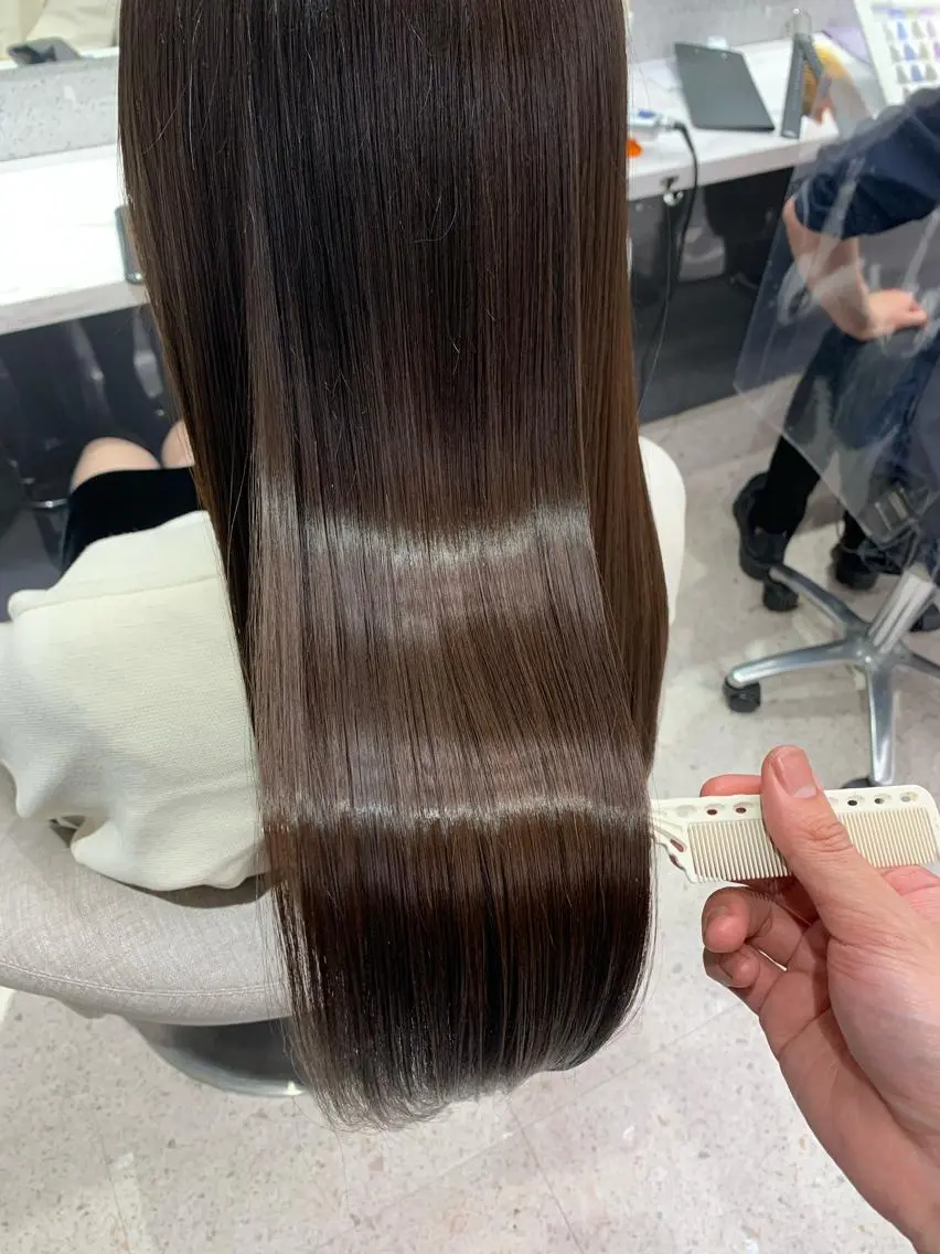 ロング ハイライト 髪質改善 小顔カット トリートメント 酸熱トリートメント メンズ特化美容師/ 新井　洸太のヘアスタイル