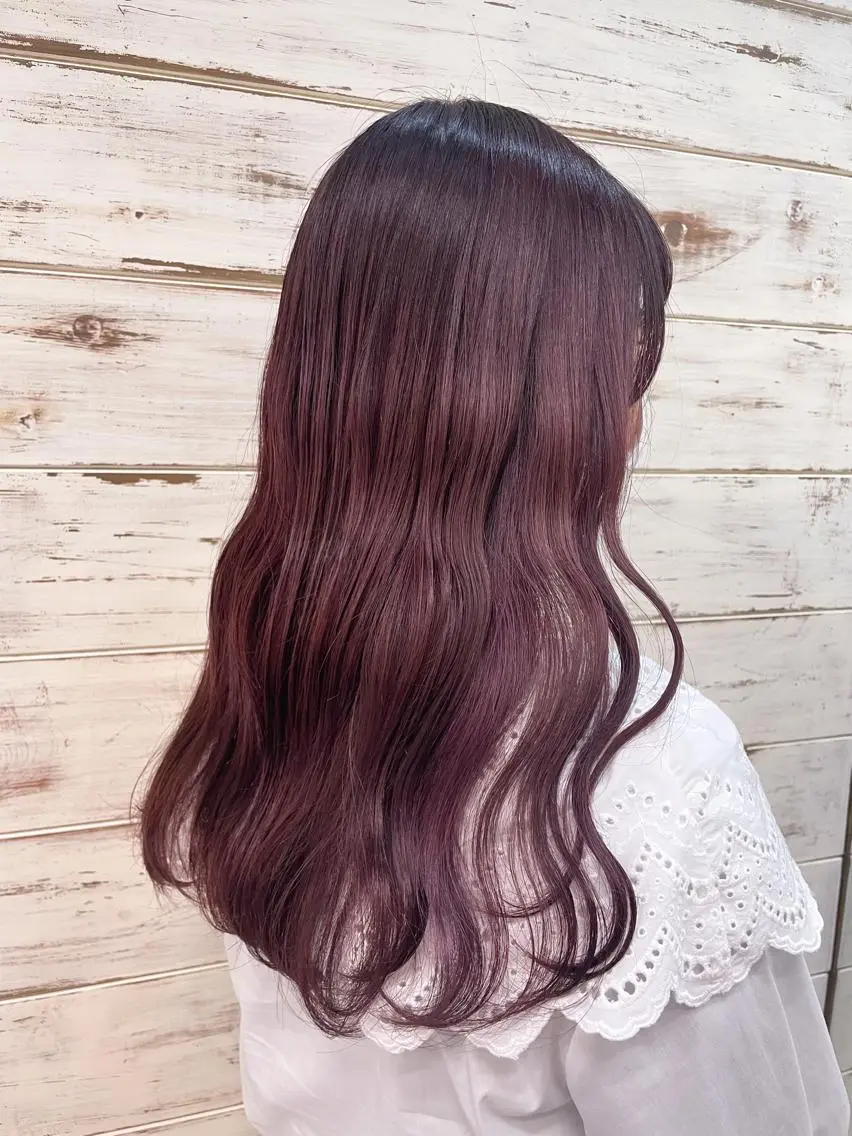 セミロング カラー ヘアアレンジ ボルドーカラー 透明感カラー ピンクカラー ピンクパープル パープルカラー イワタ マハ/ minim hairのヘアスタイル