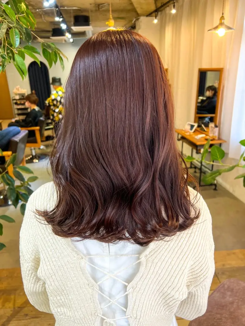 セミロング カラー ブリーチなしカラー 🌿脇黒丸 彩のヘアスタイル