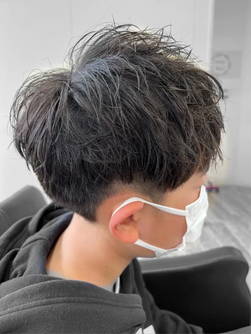メンズ 鈴木遥幾 艶髪特化美容師のヘアスタイル