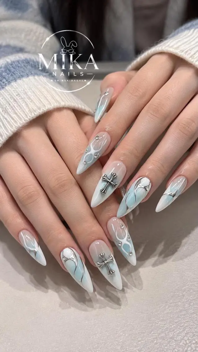 ネイル アートネイル チークネイル ドット フットネイル フレンチネイル ハンドネイル Mika Nailsのネイルデザイン