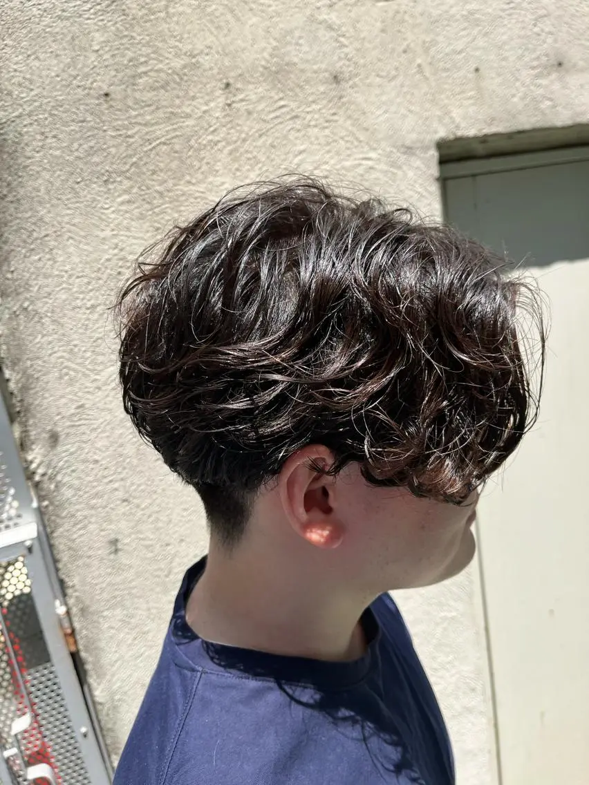 ミディアム パーマ メンズ 🏆メンズヘア特化 🥇代表りんぺーのヘアスタイル