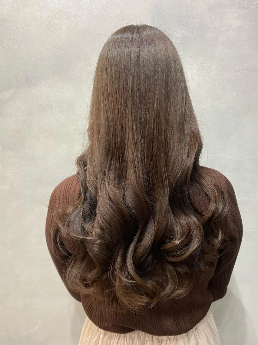 ミディアム カラー ヘアアレンジ ショートボブ シールエクステ ミディアムパーマ バレイヤージュ 透明感カラー FAAM Tsuneのヘアスタイル