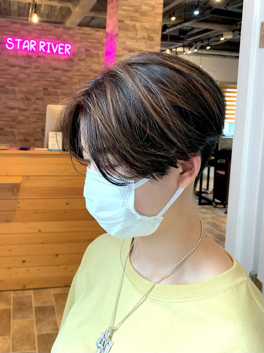 ショート 吉田 聡一のヘアスタイル