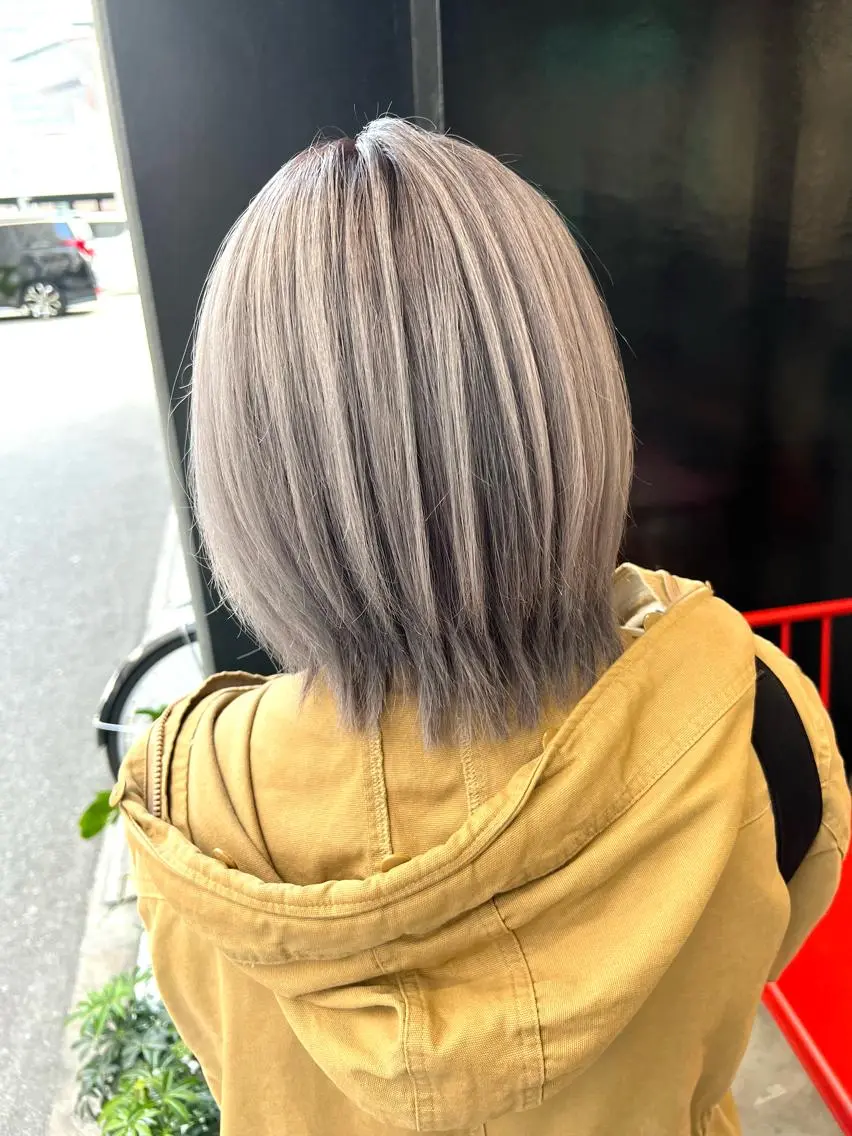 ショート カット ヘアカラー 浅井 大雅のヘアスタイル