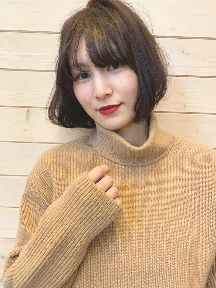 ミディアム カラー ボブ 安達 俊亮のヘアスタイル